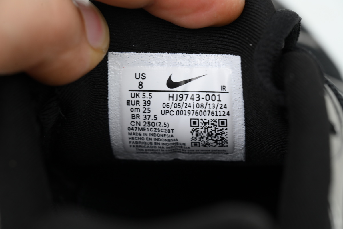 Nike Air Max Plus SE Black Chrome Silver HJ9743-001