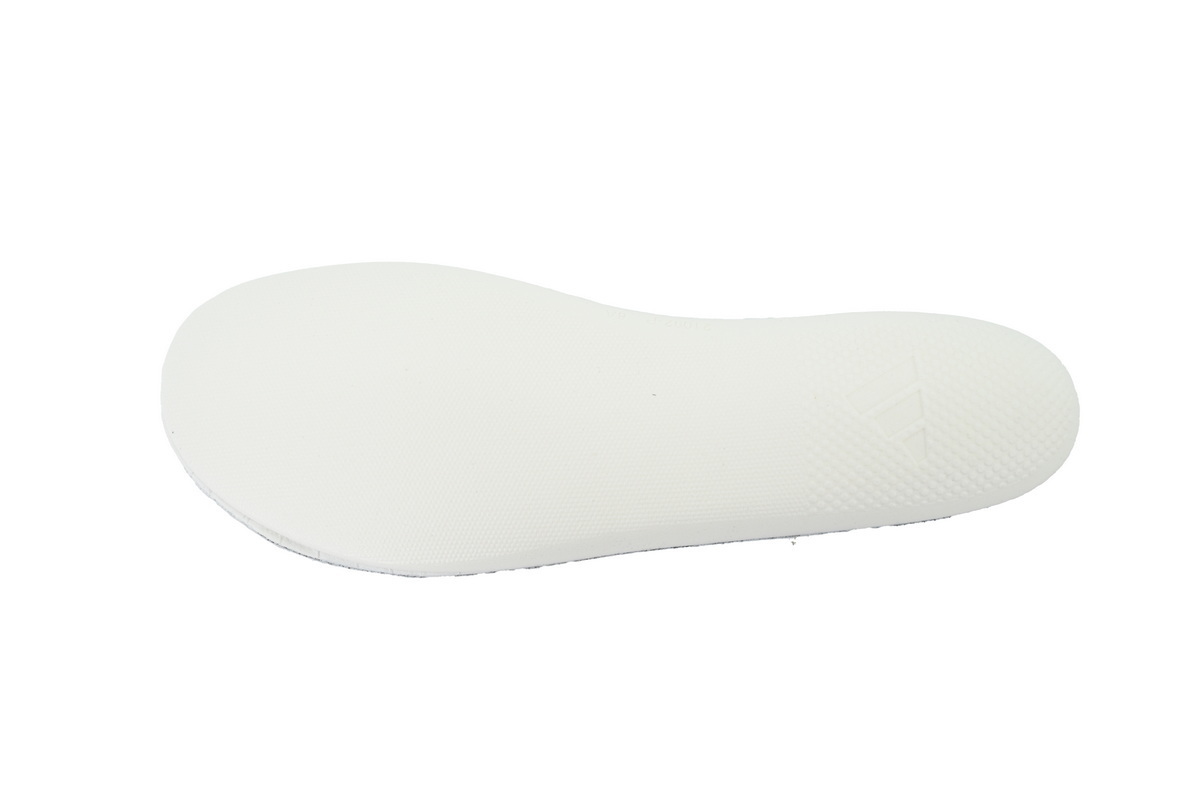 Adidas Ultra Boost 5 TR Preloved Ruby Carbon IG9353