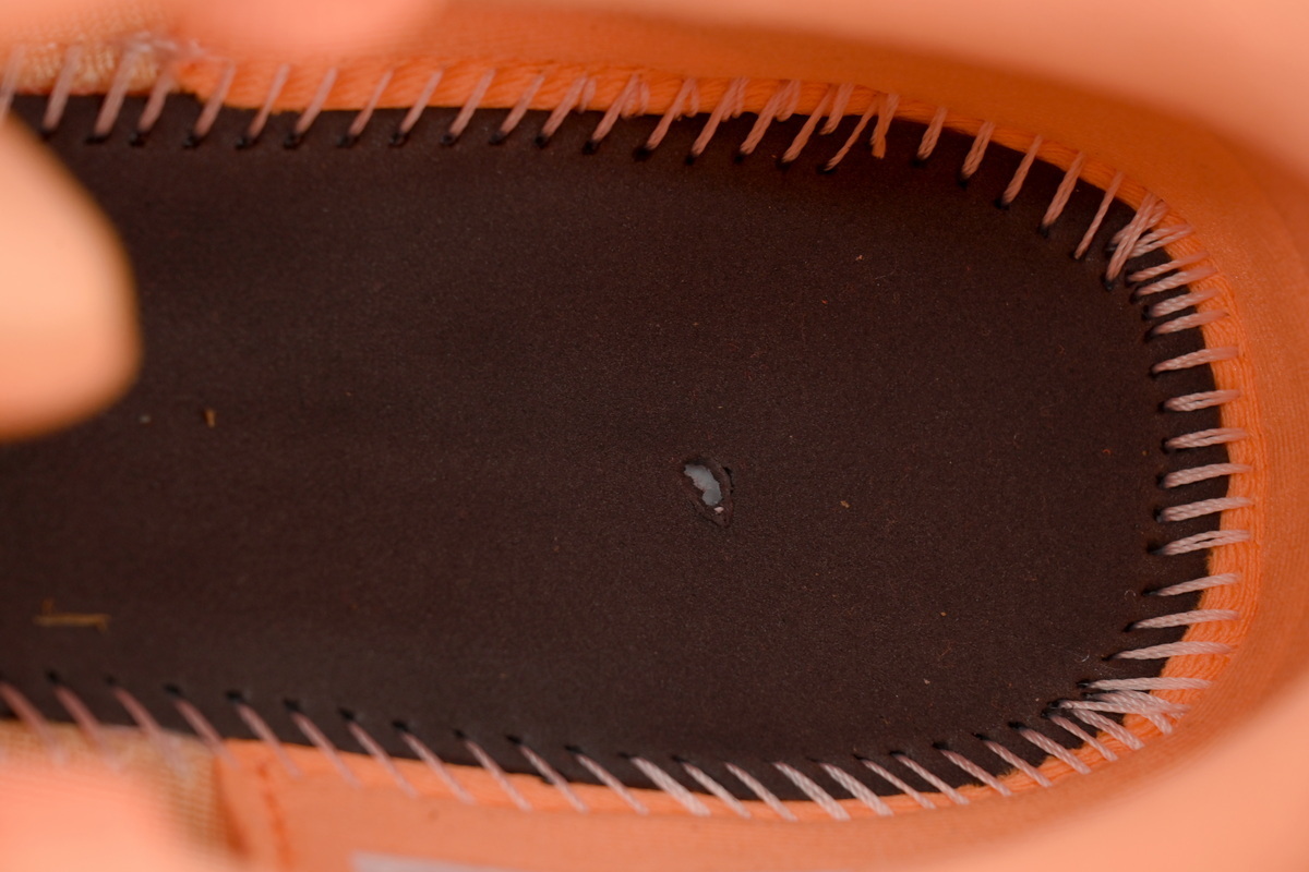 Nike Vomero Plus Orange Pulse HV8150-801