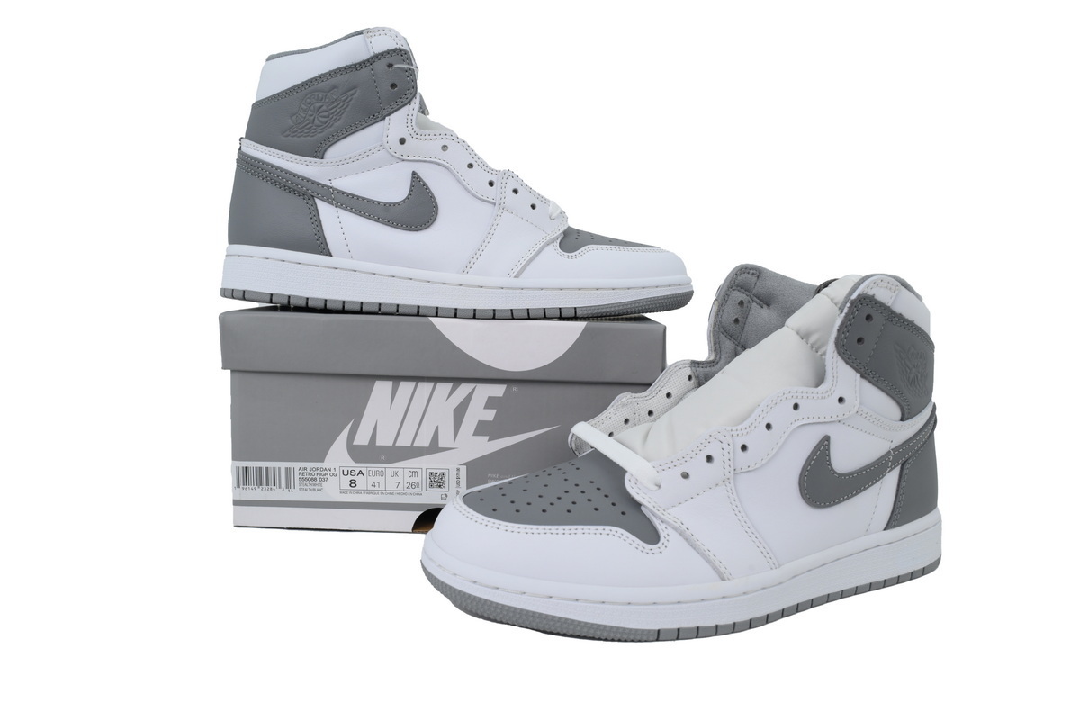 Air Jordan 1 Retro High OG Stealth  555088-037