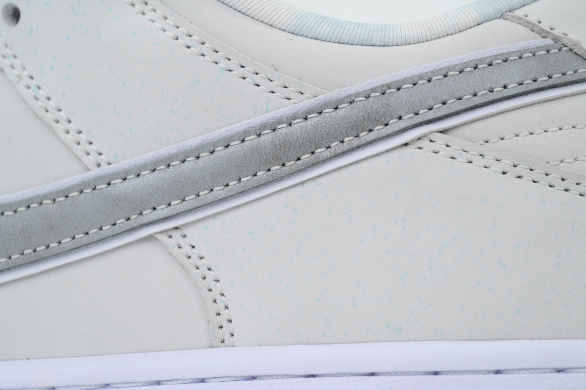 Top Version Concepts x Nike Dunk Low OG SB QS White Lobster' Friends & Fam FD8776-100