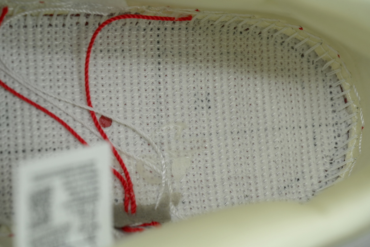 Top Version Nike Dunk Low Premium SB City of Love Collection - Light Bone FZ5654-100