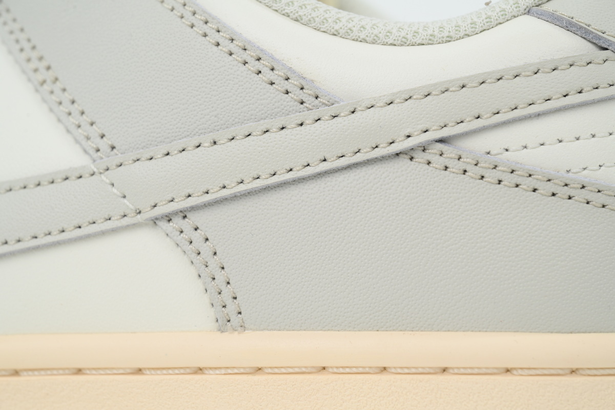 Top Version Nike Wmns Dunk Low Light Bone DD1503-107