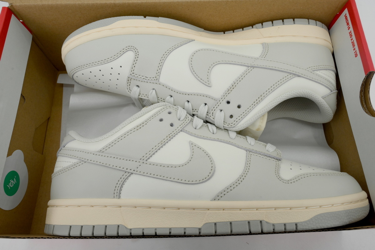 Top Version Nike Wmns Dunk Low Light Bone DD1503-107