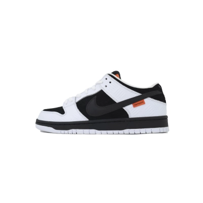 Top Version TIGHTBOOTH x Nike Dunk Low SB FD2629-100 01
