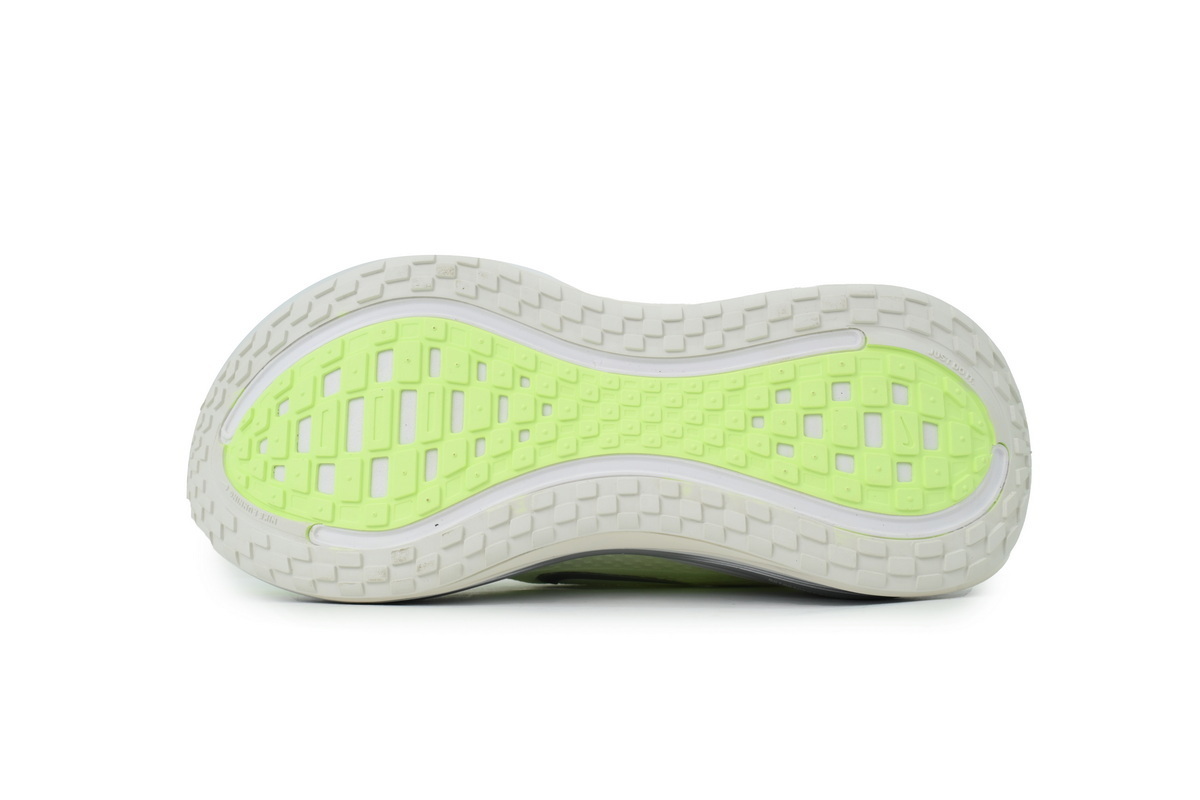 Nike Wmns Vomero Plus Barely Volt HV8154-103