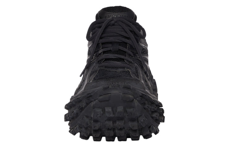 Balenciaga Defender Black 685613 W2RA6 1000