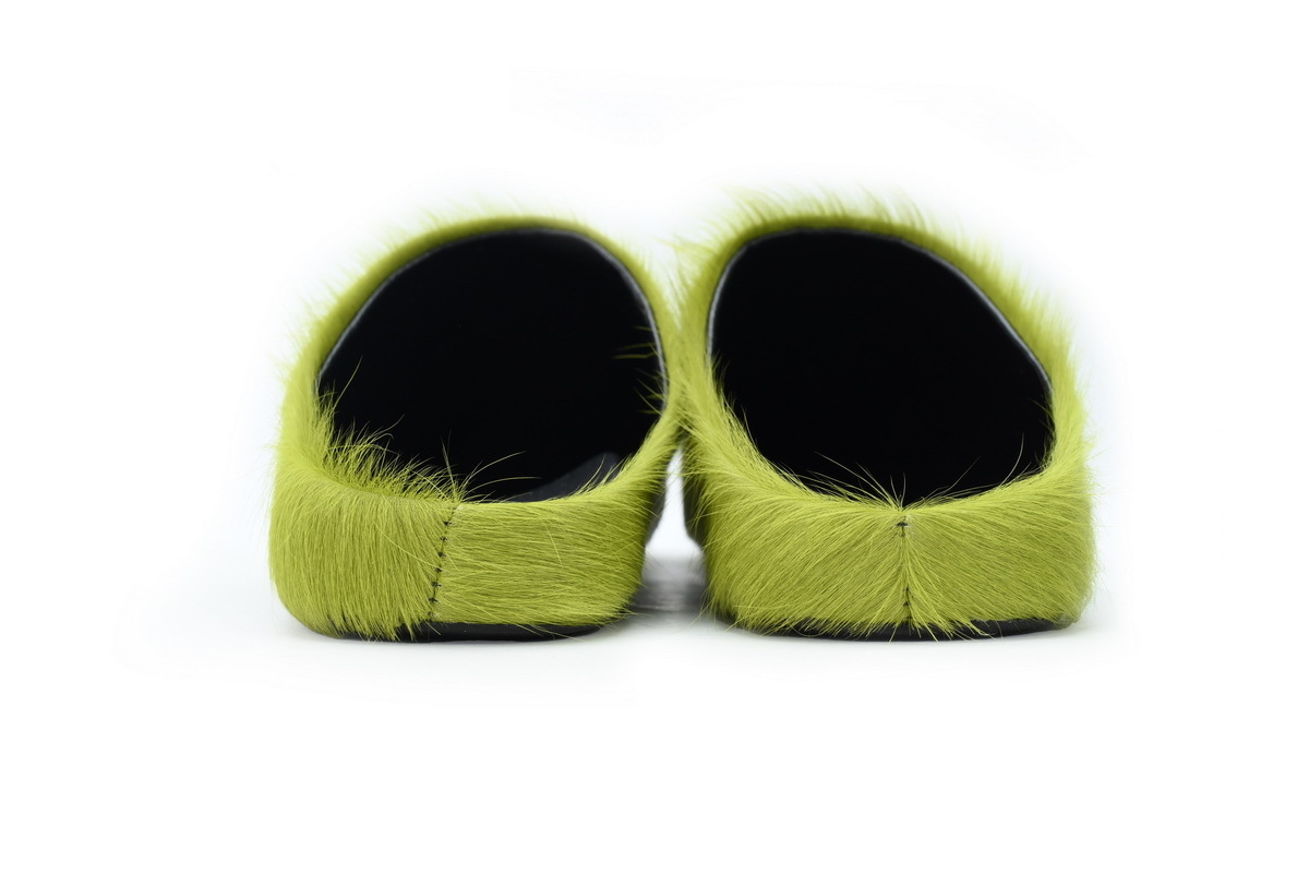 Marni Long-Hair Calfskin Fussbett Sabot Green SBMR000600P412200V07