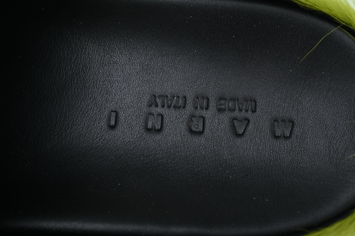 Marni Long-Hair Calfskin Fussbett Sabot Green SBMR000600P412200V07