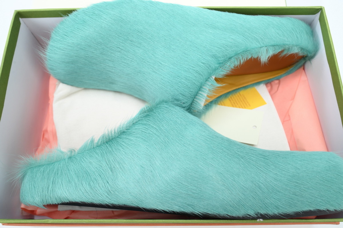 Marni Long-Hair Calfskin Fussbett Sabot Green SBMR000600P412200V38