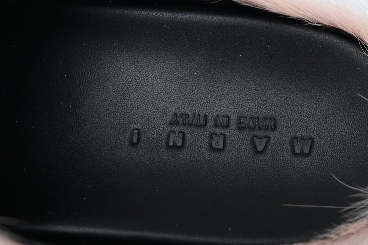 Marni Long-Hair Calfskin Fussbett Sabot Pink SBMS004601P412200C29