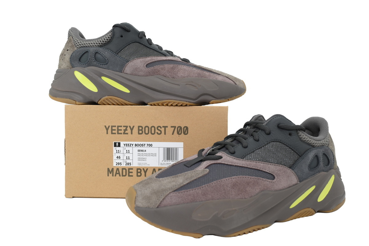 Top Version  Adidas Yeezy Boost 700 Mauve  EE9614