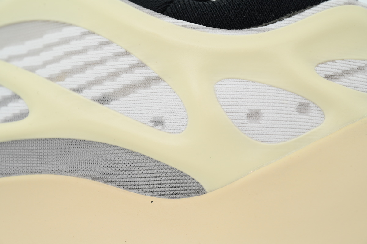 Top Version Adidas Yeezy 700 V3 Azael FW4980