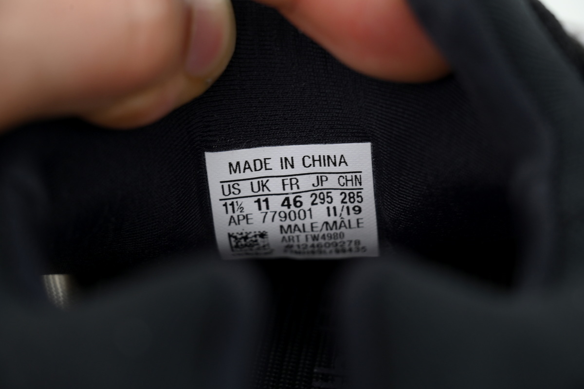 Top Version Adidas Yeezy 700 V3 Azael FW4980