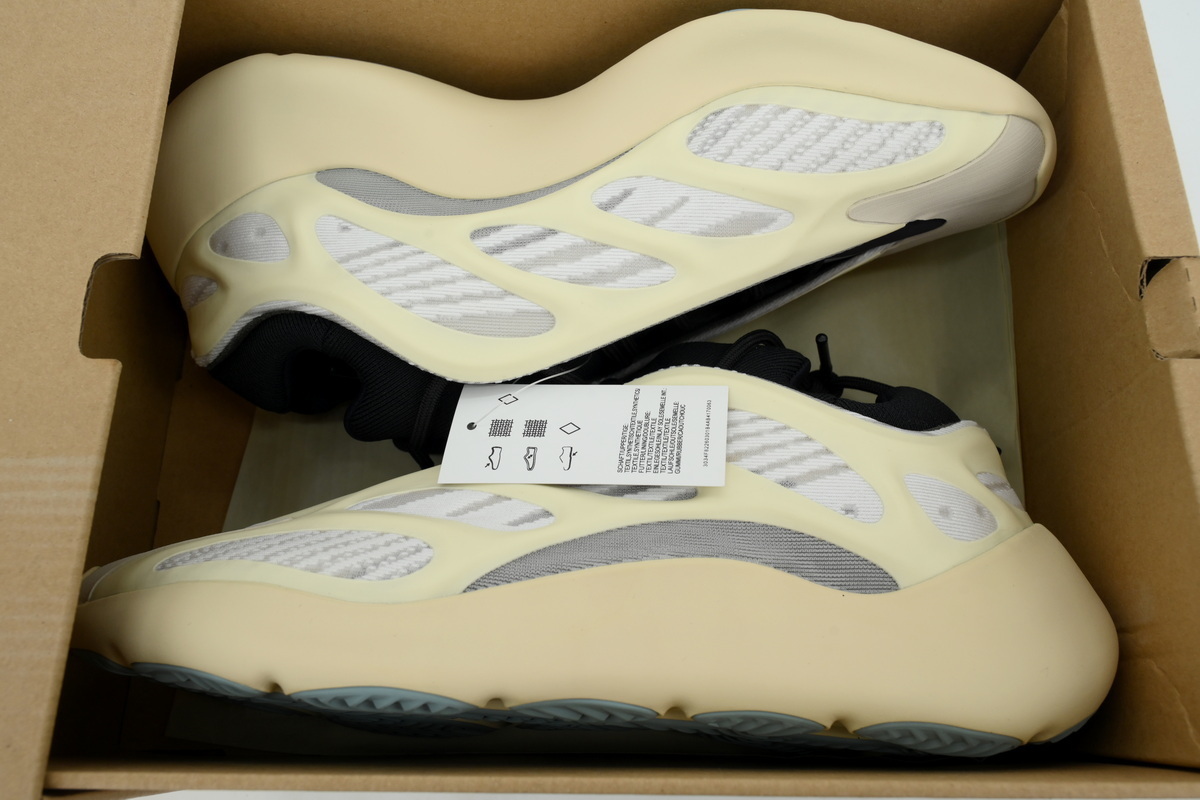 Top Version Adidas Yeezy 700 V3 Azael FW4980