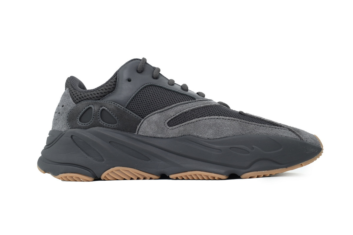 Top Version Adidas Yeezy Boost 700 Utility Black (2019/2023)  FV5304