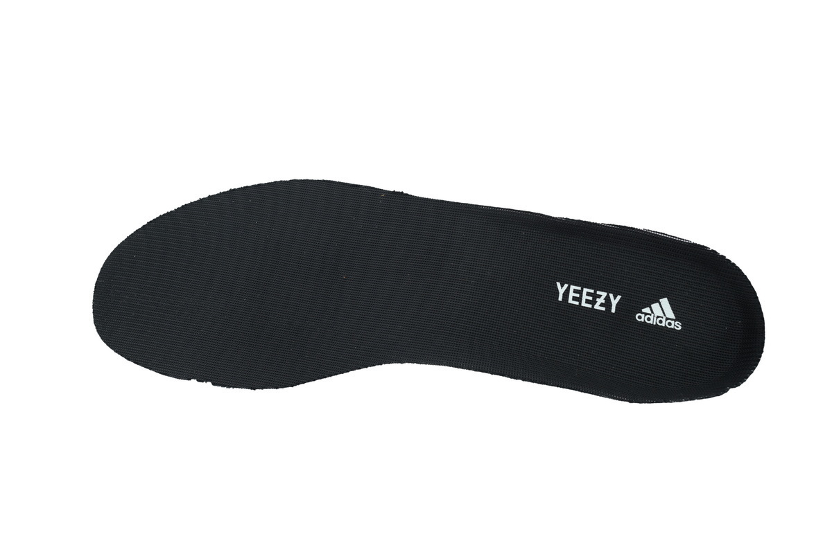 Top Version Adidas Yeezy Boost 700 Utility Black (2019/2023)  FV5304