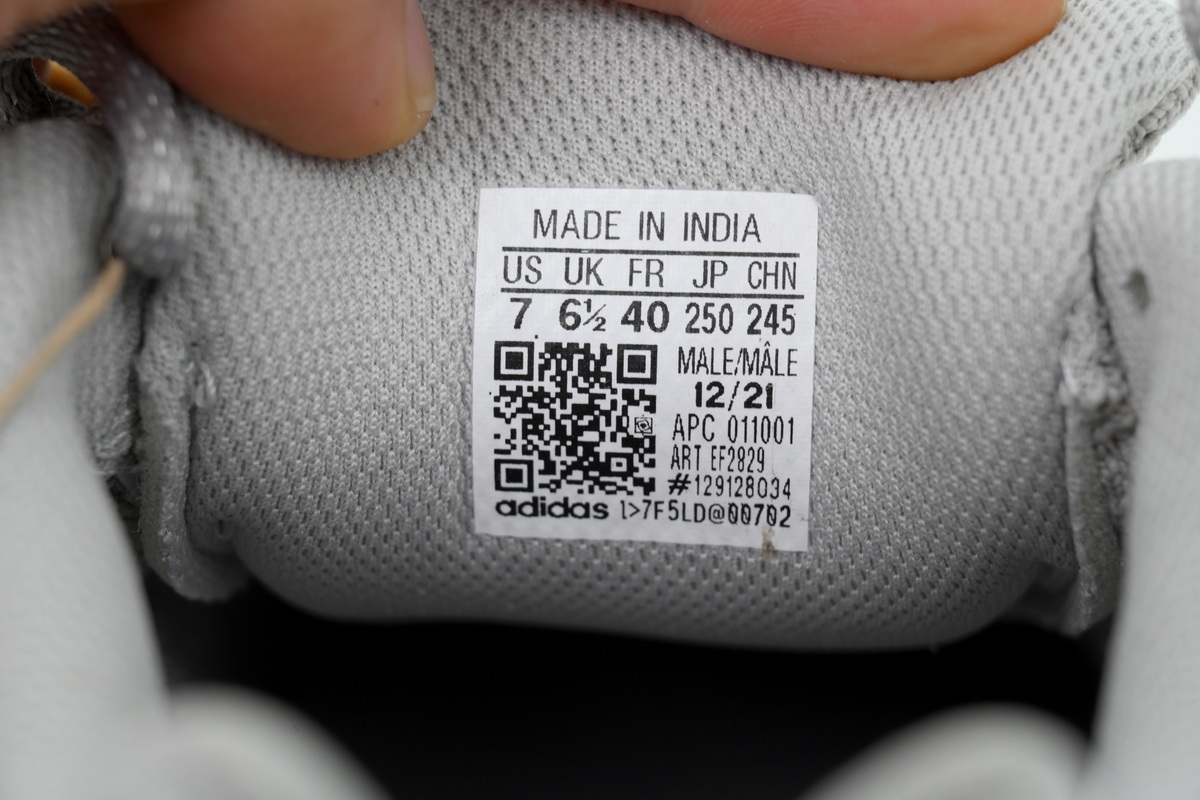 Top Version Adidas Yeezy Boost 700 V2 Static EF2829