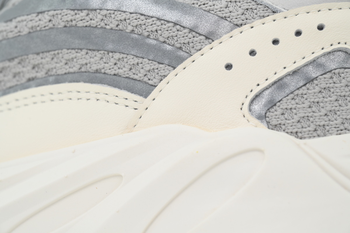 Top Version Adidas Yeezy Boost 700 V2 Static EF2829