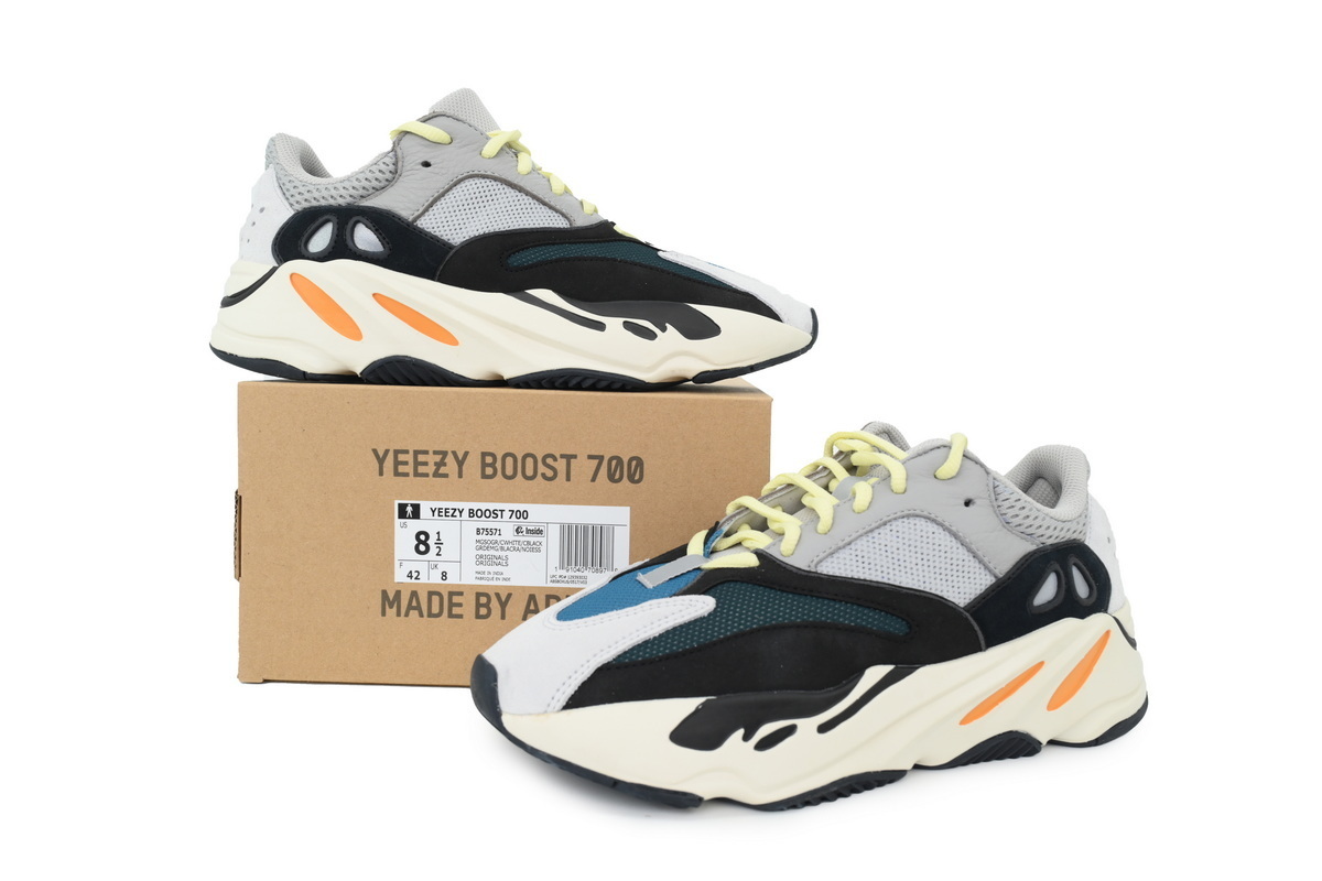 Top Version Adidas Yeezy Boost 700 Wave Runner (2017/2023) B75571