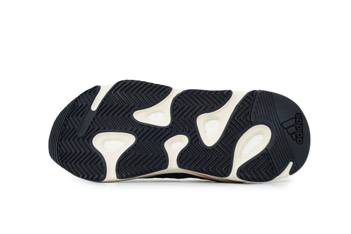 Top Version Adidas Yeezy Boost 700 Wave Runner (2017/2023) B75571