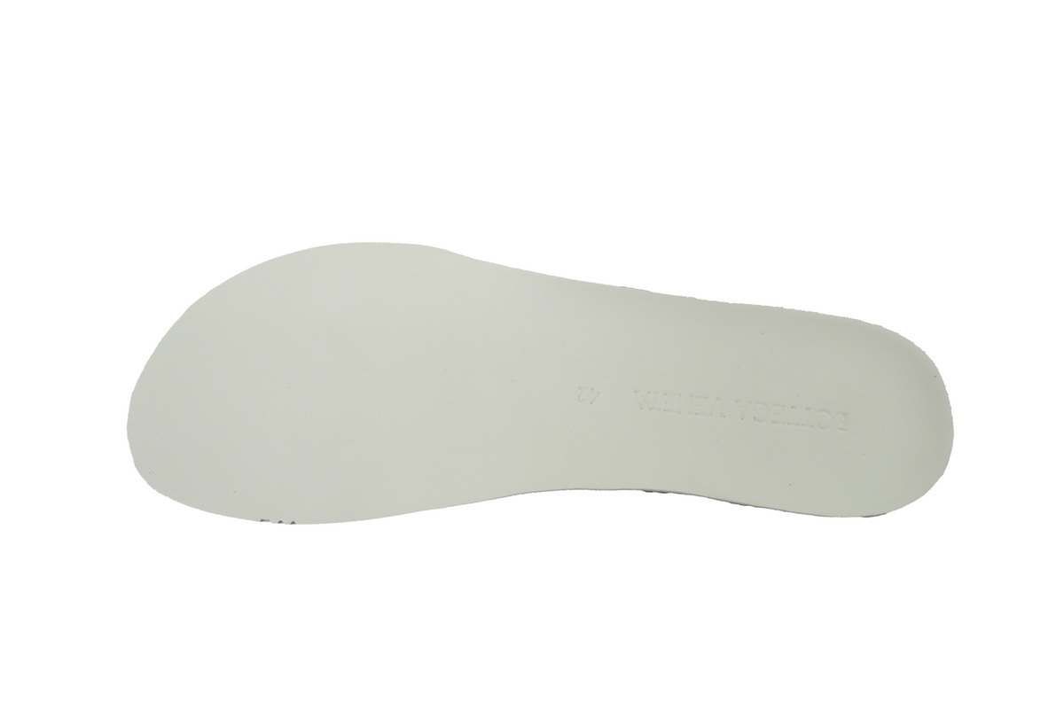 Bottega Veneta Orbit Grey