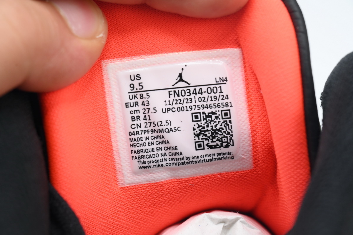 Air Jordan 3 Retro J Balvin Rio FN0344-001