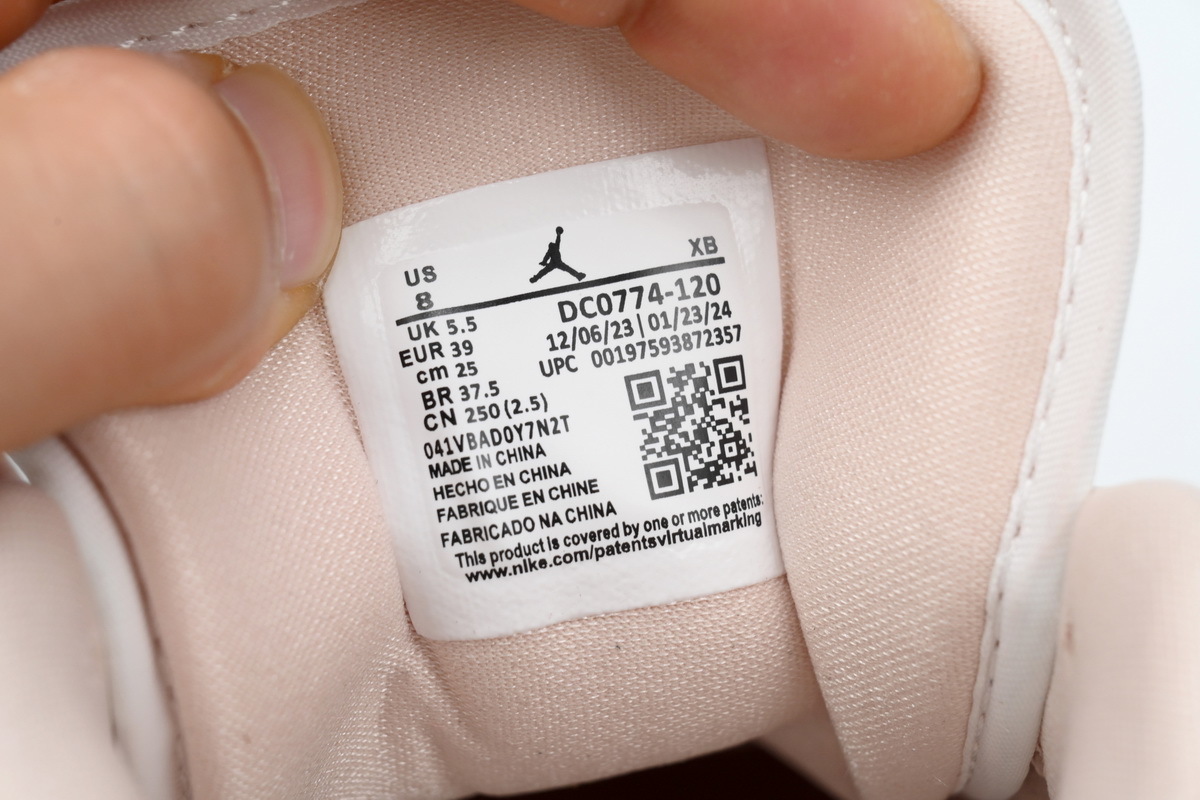 Air Jordan 1 Low Crimson Tint DC0774-120