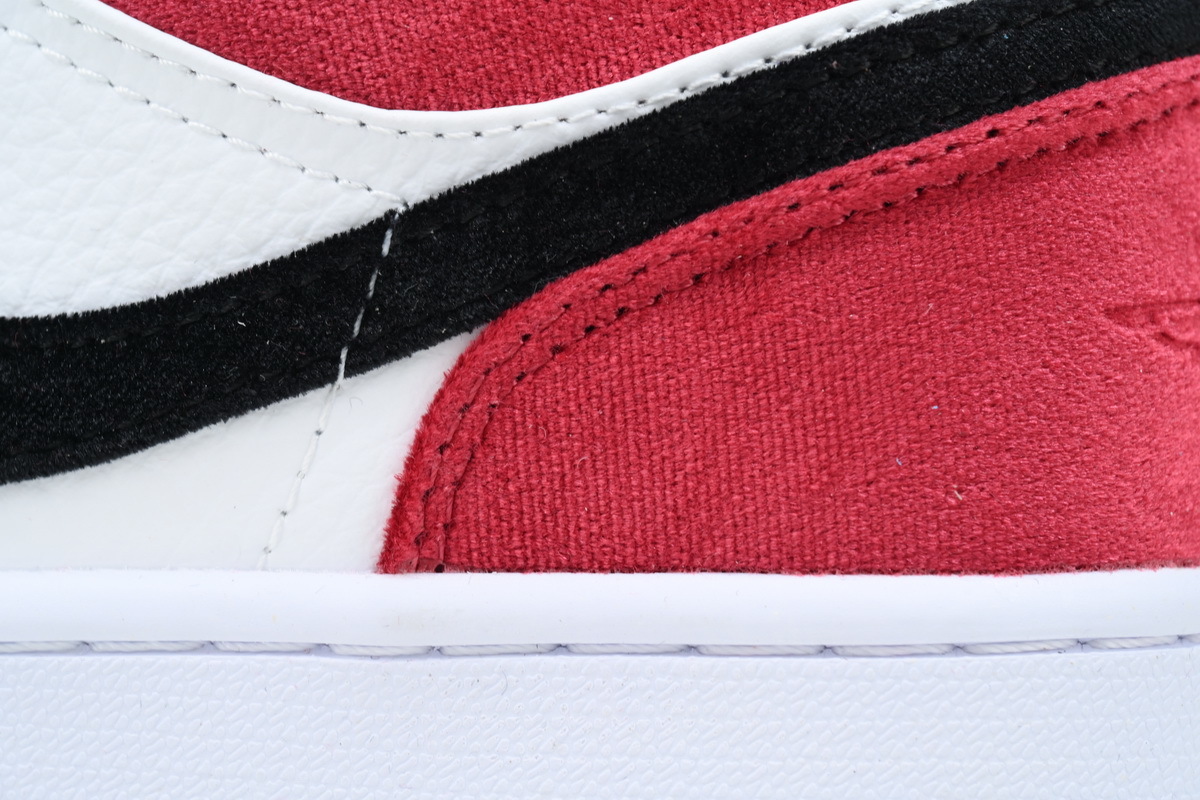 Air Jordan 1 Low SE Velvet Black Toe FZ3242-001