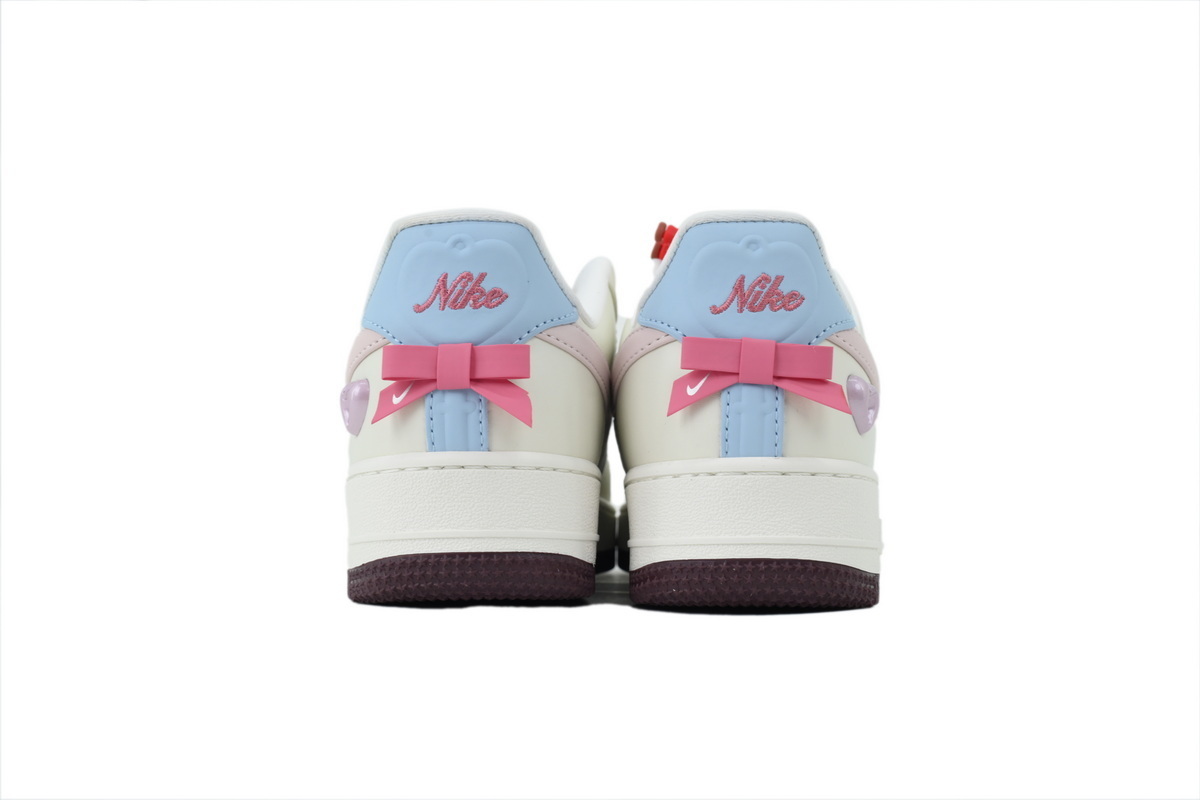 Nike Wmns Air Force 1 Valentine's Day 2026 IQ4937-161