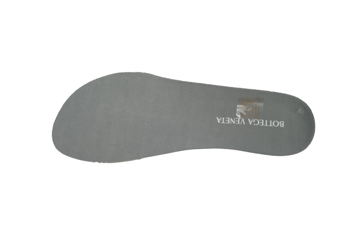 Bottega Veneta Orbit Wine Red