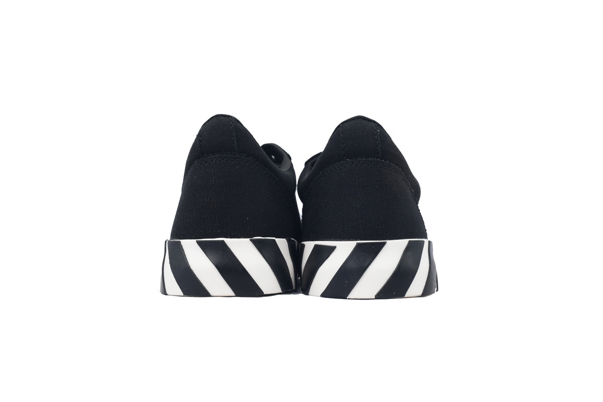 Off-White Vulc Low Black Violet OMIA085R20D330501029