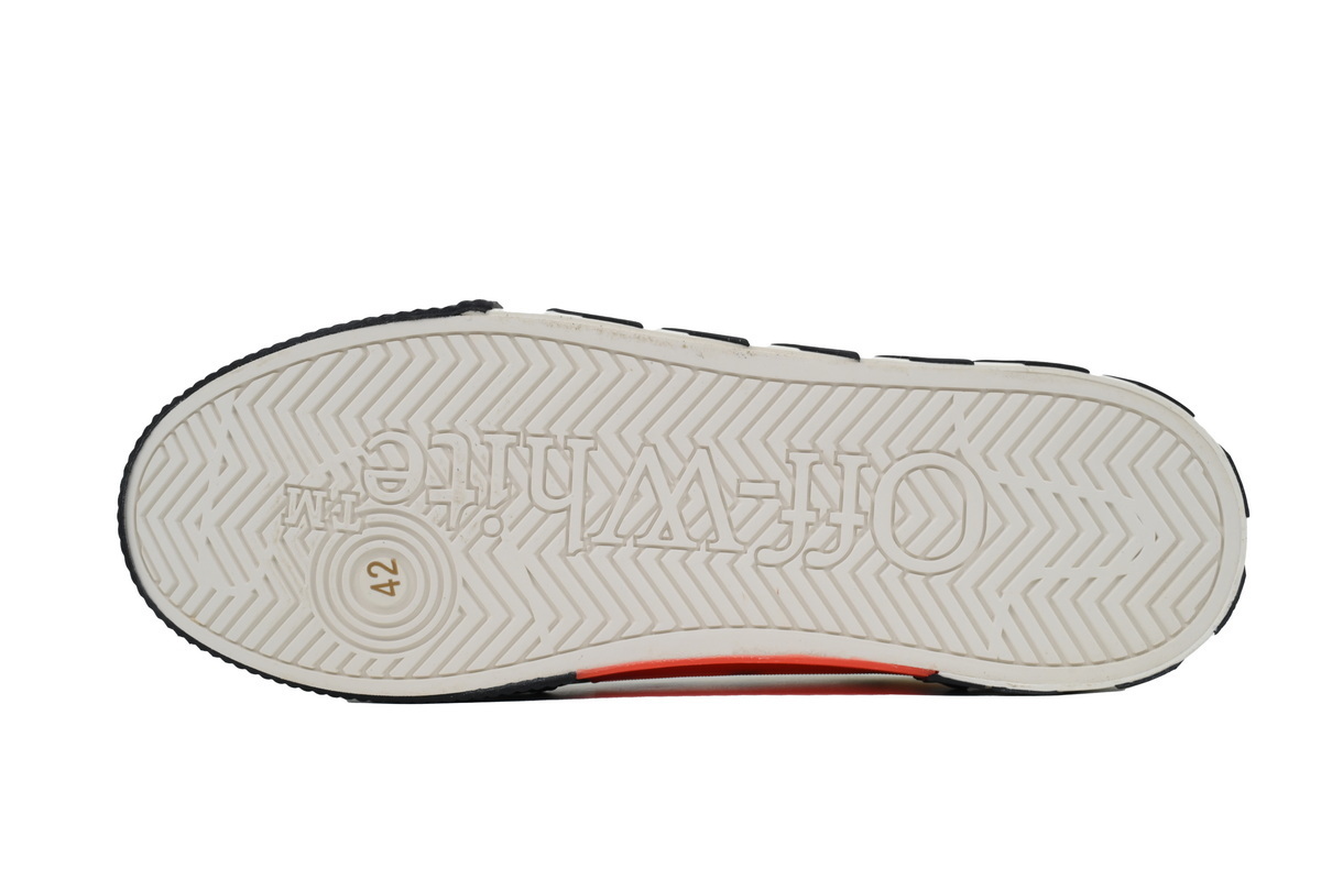 Off-White Vulc Sneaker White Black OMIA085C99LEA0010110