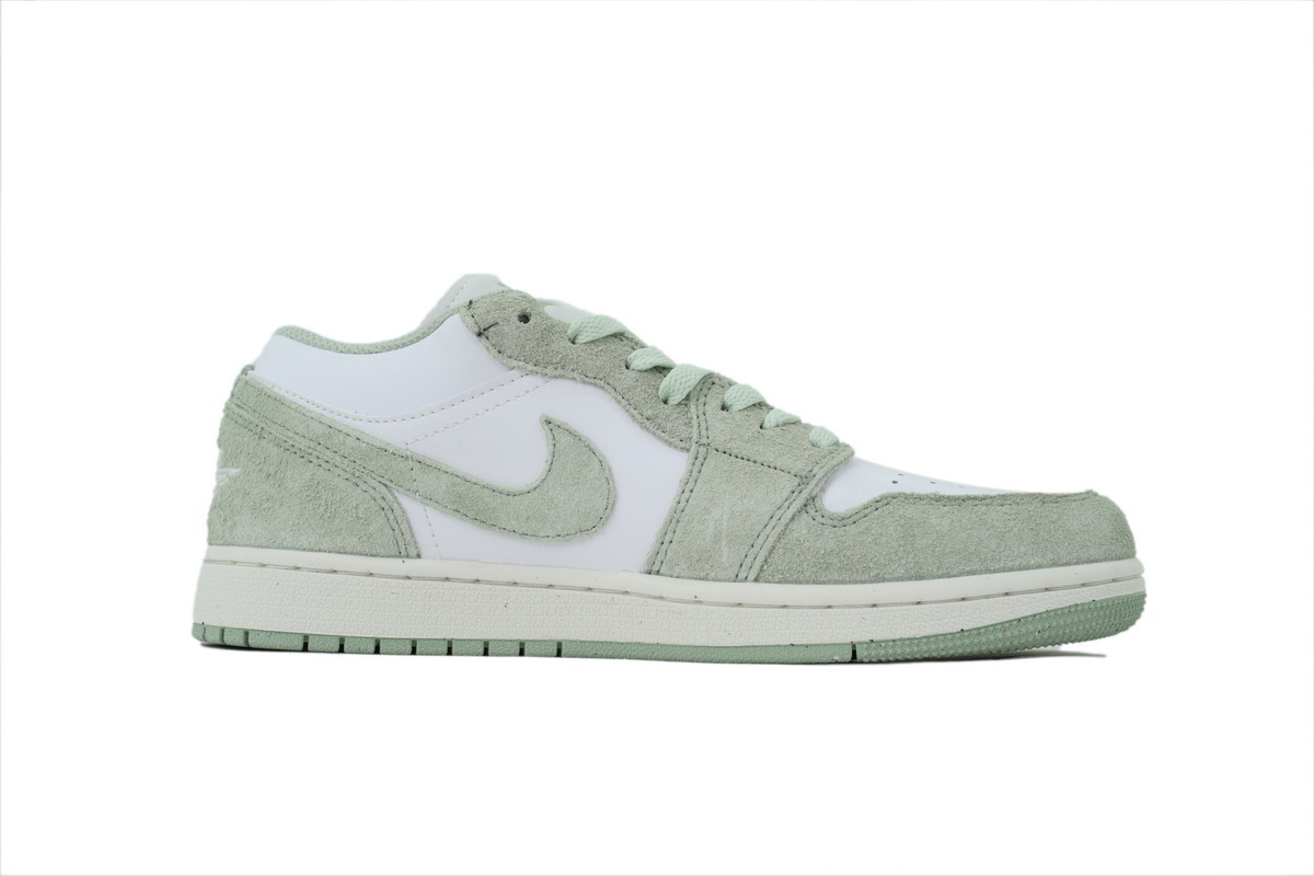 Air Jordan 1 Low SE Seafoam FN5214-131