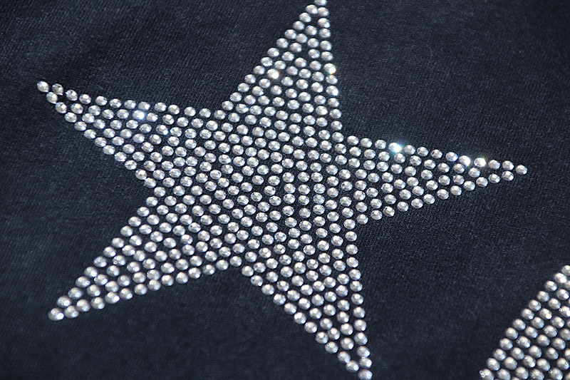 Hellstar T-shirt YL#6772 Black Red Embroidered