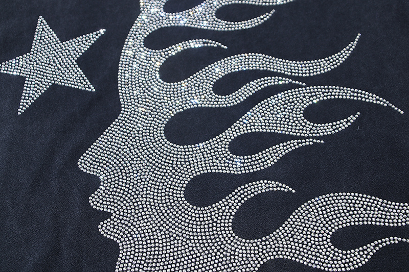 Hellstar T-shirt YL#6772 Black Red Embroidered