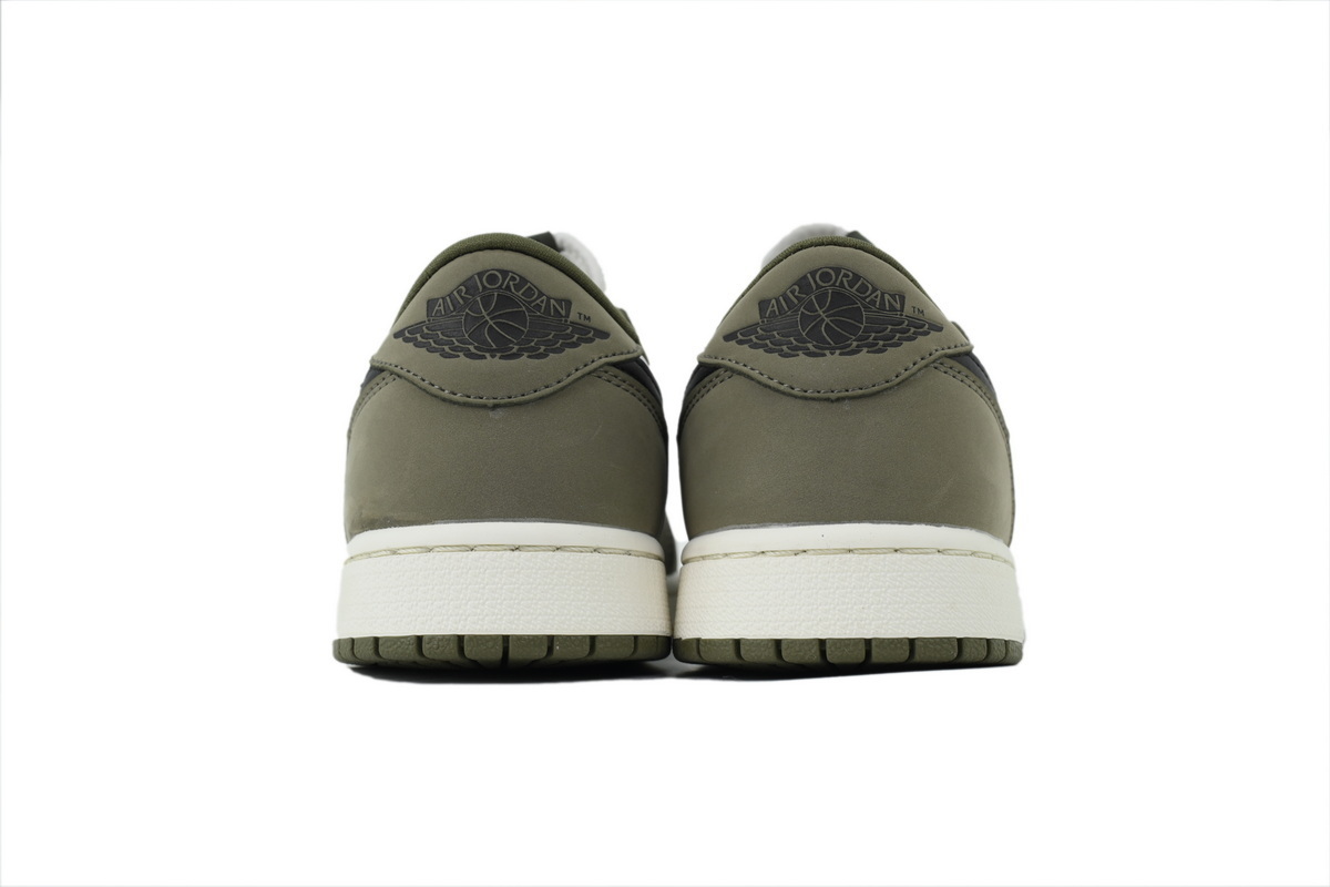 Air Jordan 1 Retro Low OG Medium Olive HQ6998-200