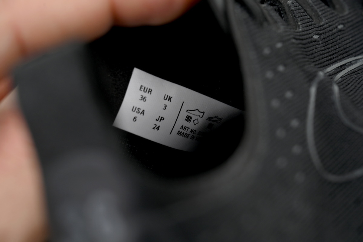 Balenciaga Anatomic Runner Five-Toe Sneakers Black 829106 W2FC1 5845