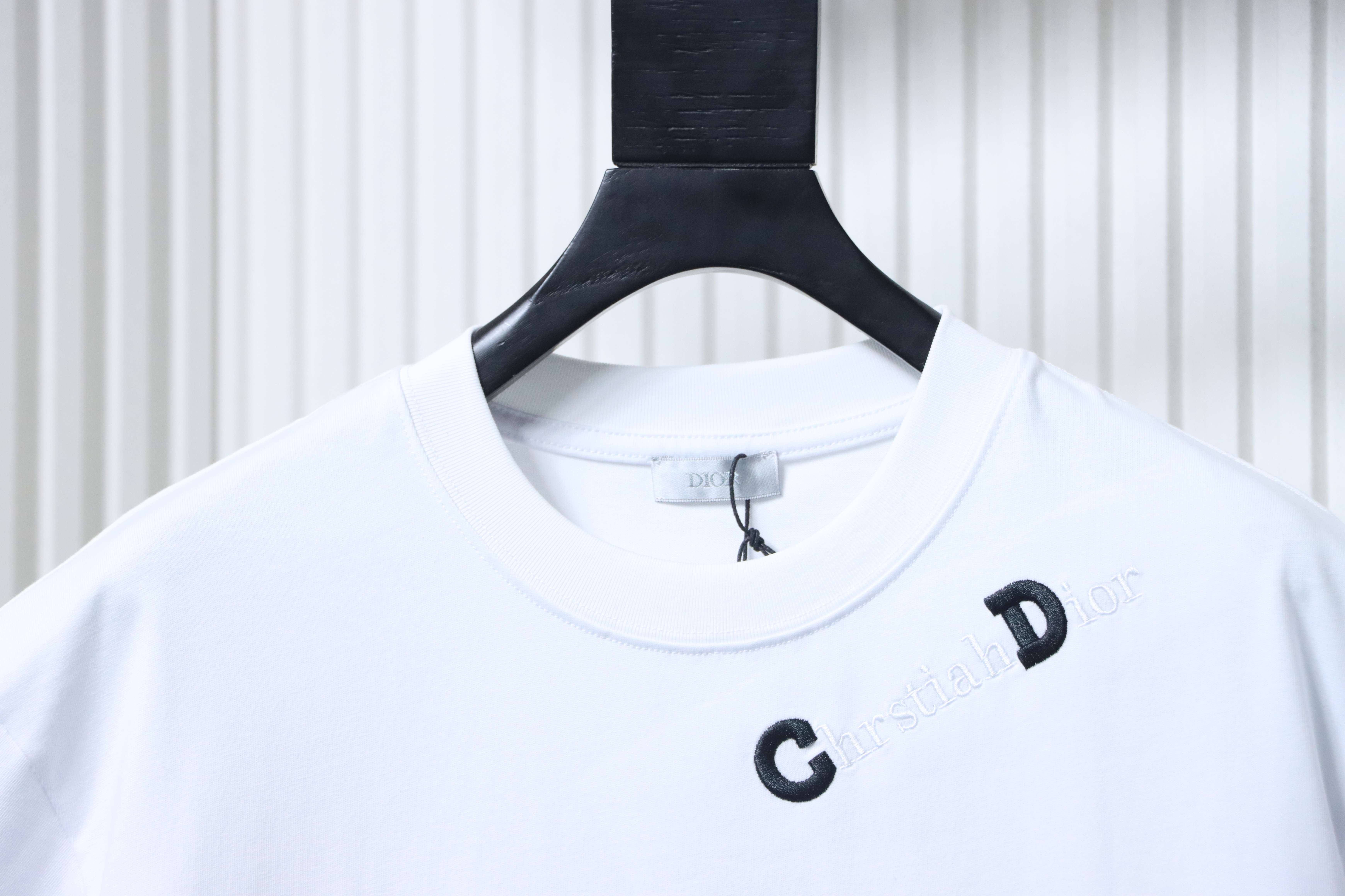 Dior 26ss CD Slogan Embroidery Logo T-shirt YL White