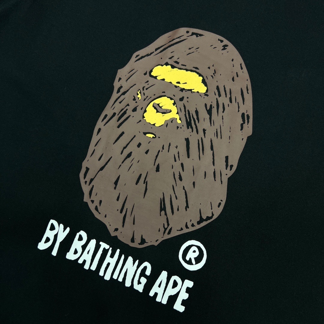 Bape T-shirt YL #241 Black/White