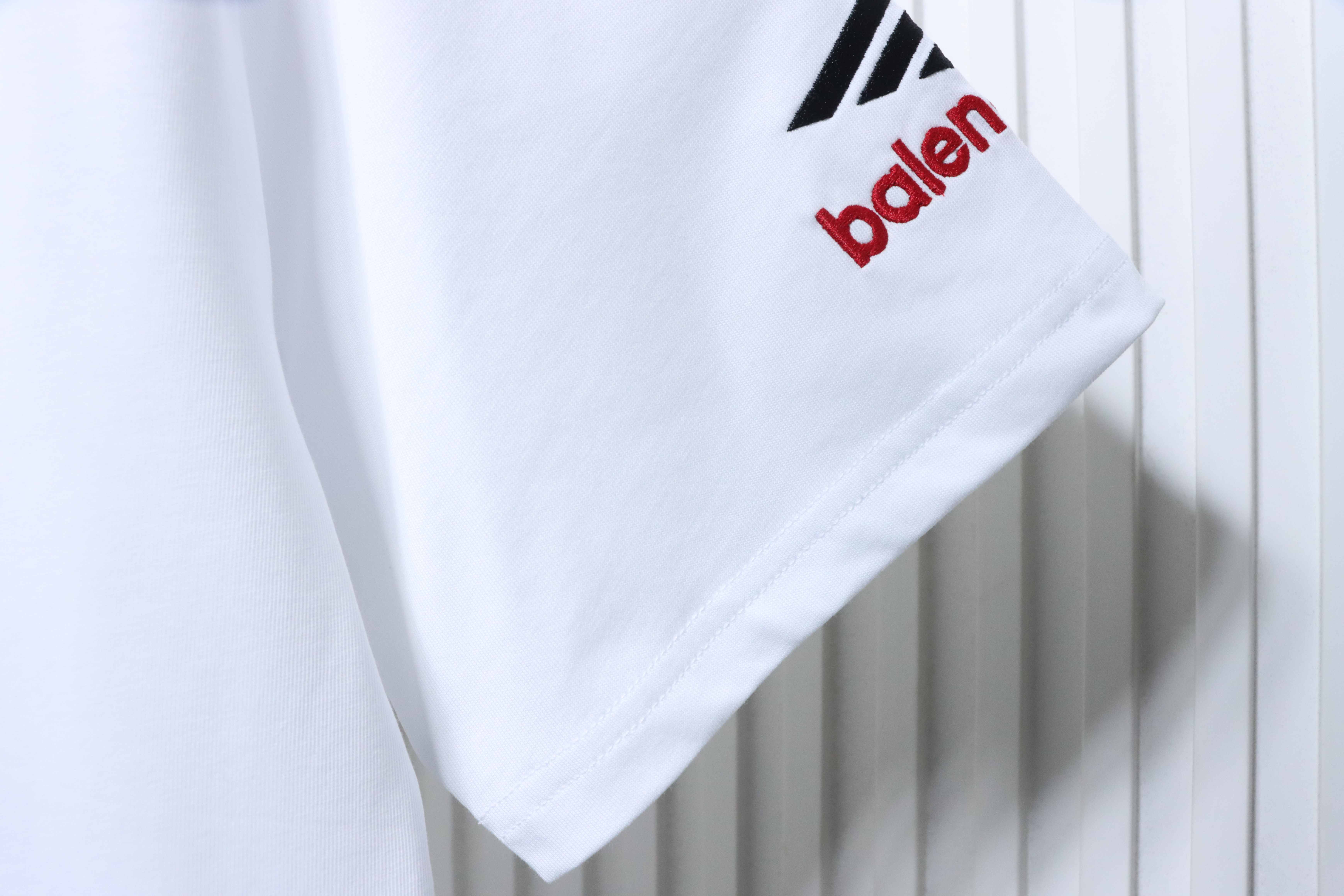 Balenciaga 23ss 3M Embroidered Letter T-Shirt YL White