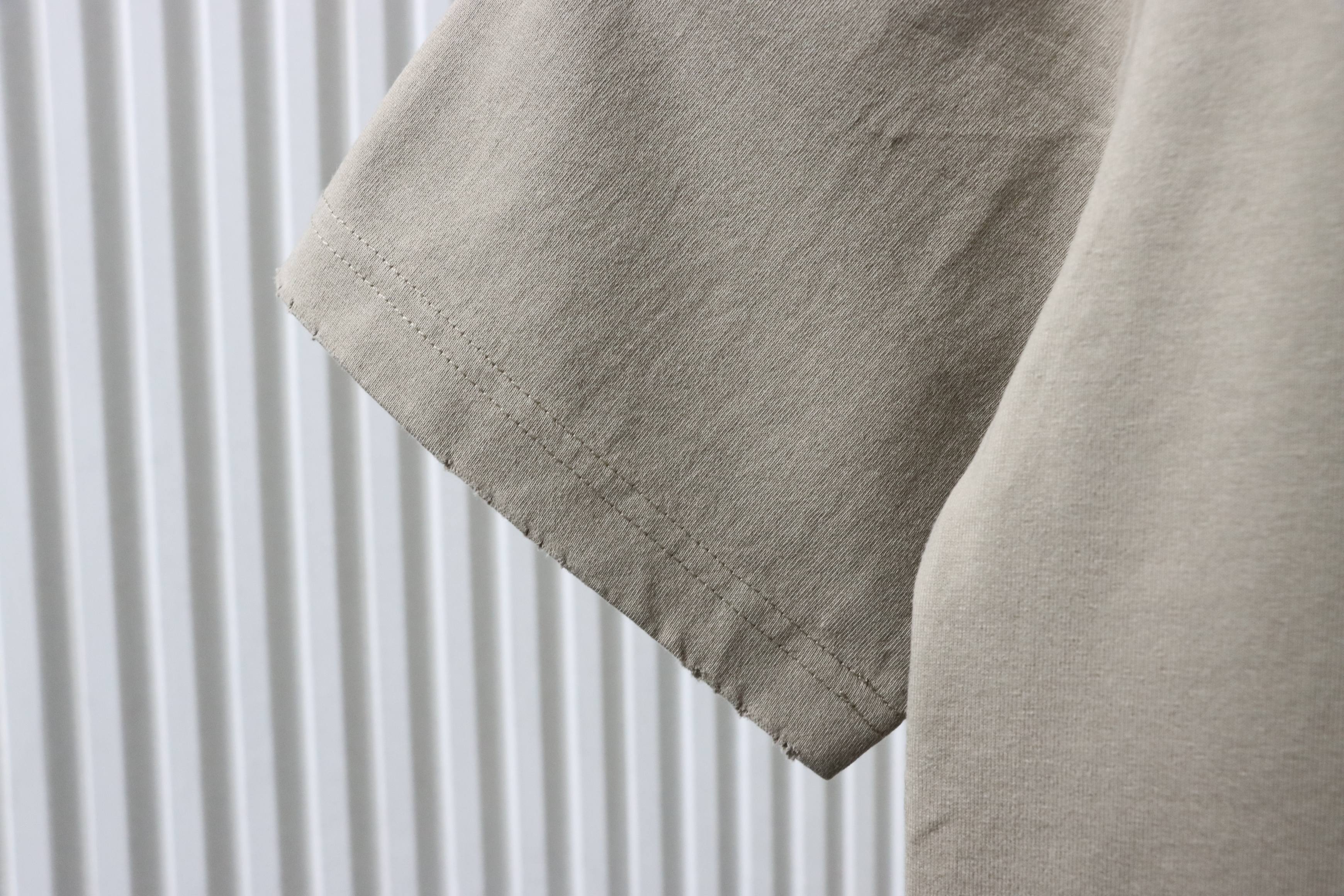 Balenciaga 25ss Lock Letter Embroidered Inkjet Rip T-Shirt YL Khaki