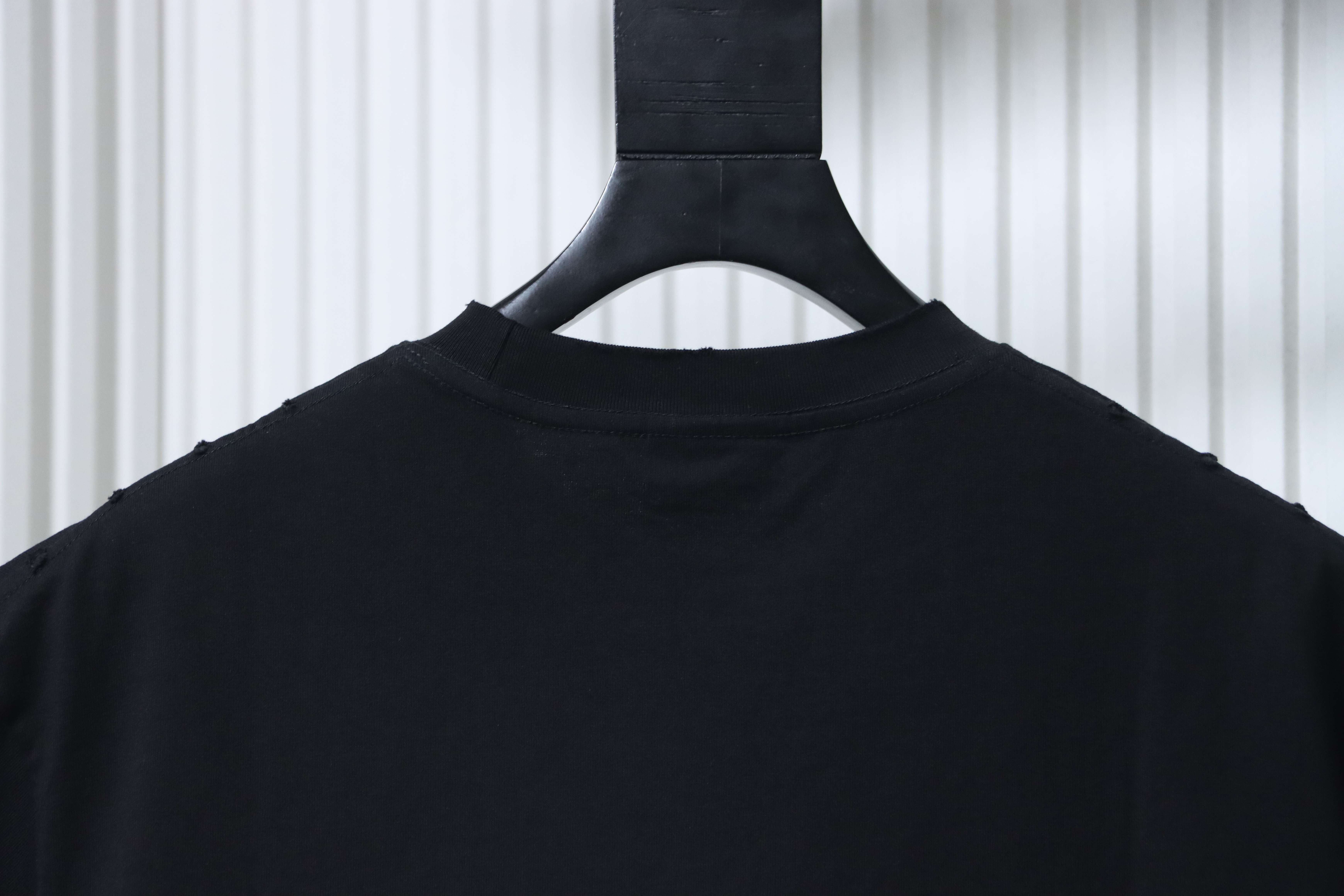 Balenciaga 25ss Pigelle Night View Limited Hole T-Shirt YL Black