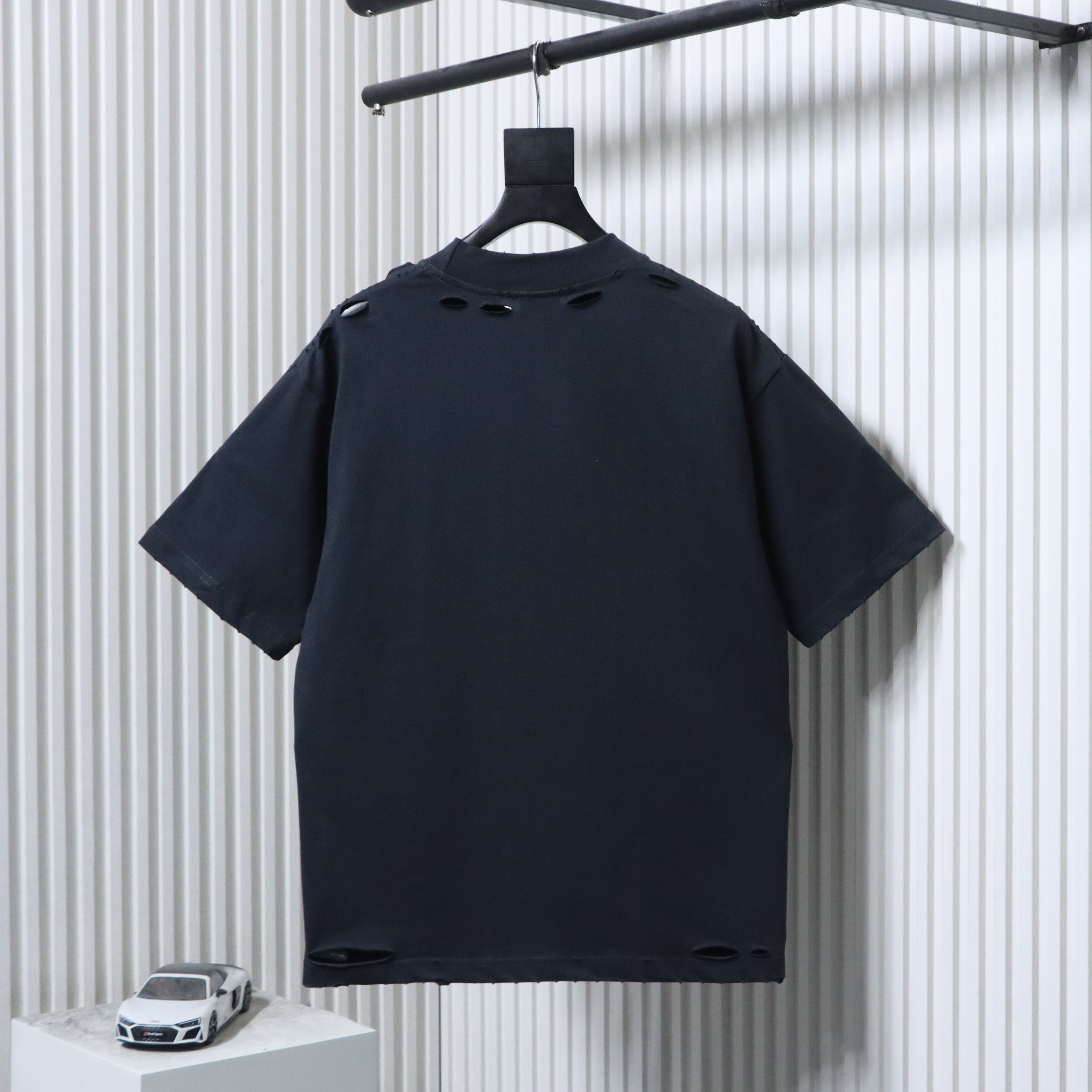 Balenciaga Earth Print Ripped T-Shirt YL Black/Grey