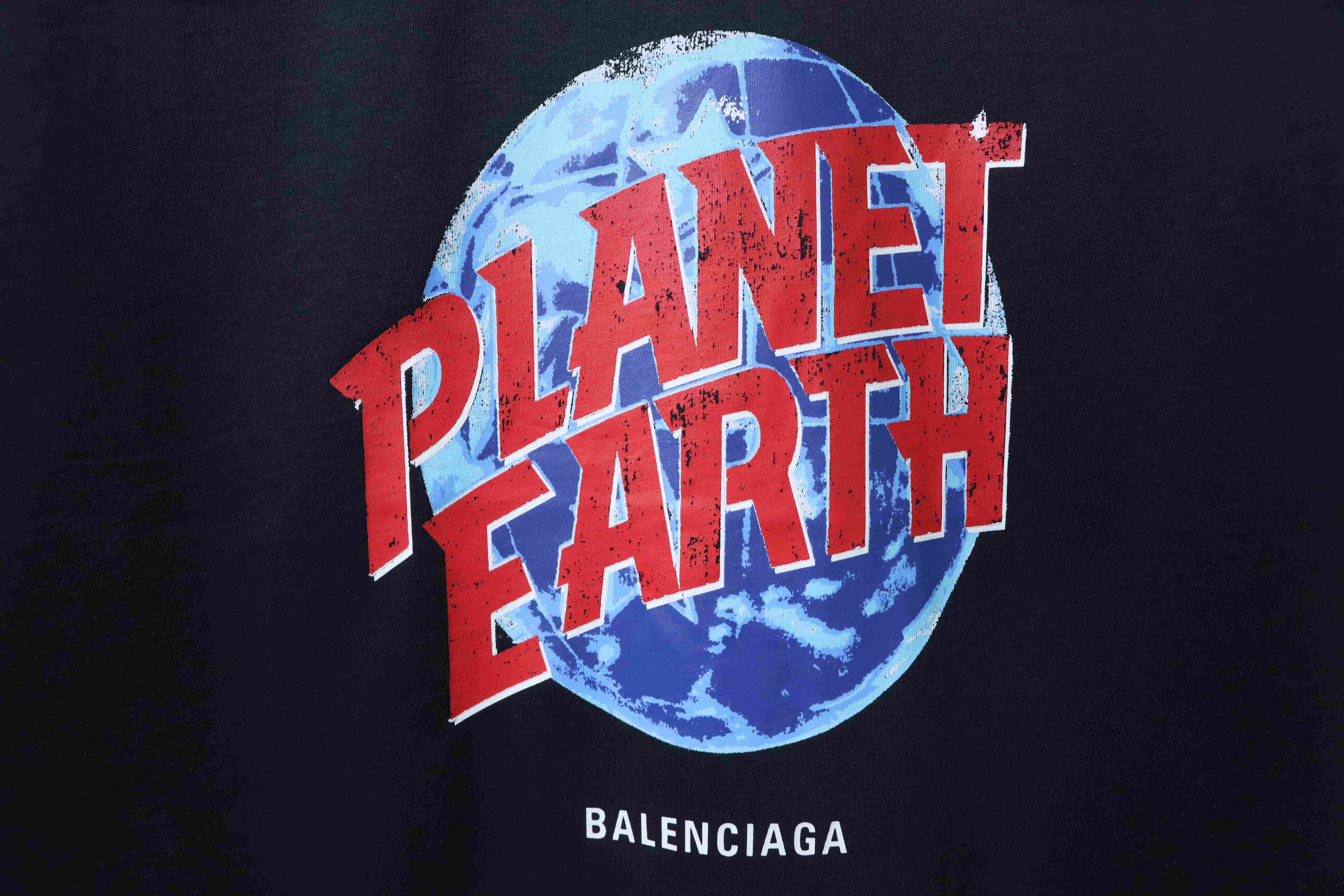 Balenciaga Earth Print Ripped T-Shirt YL Black/Grey