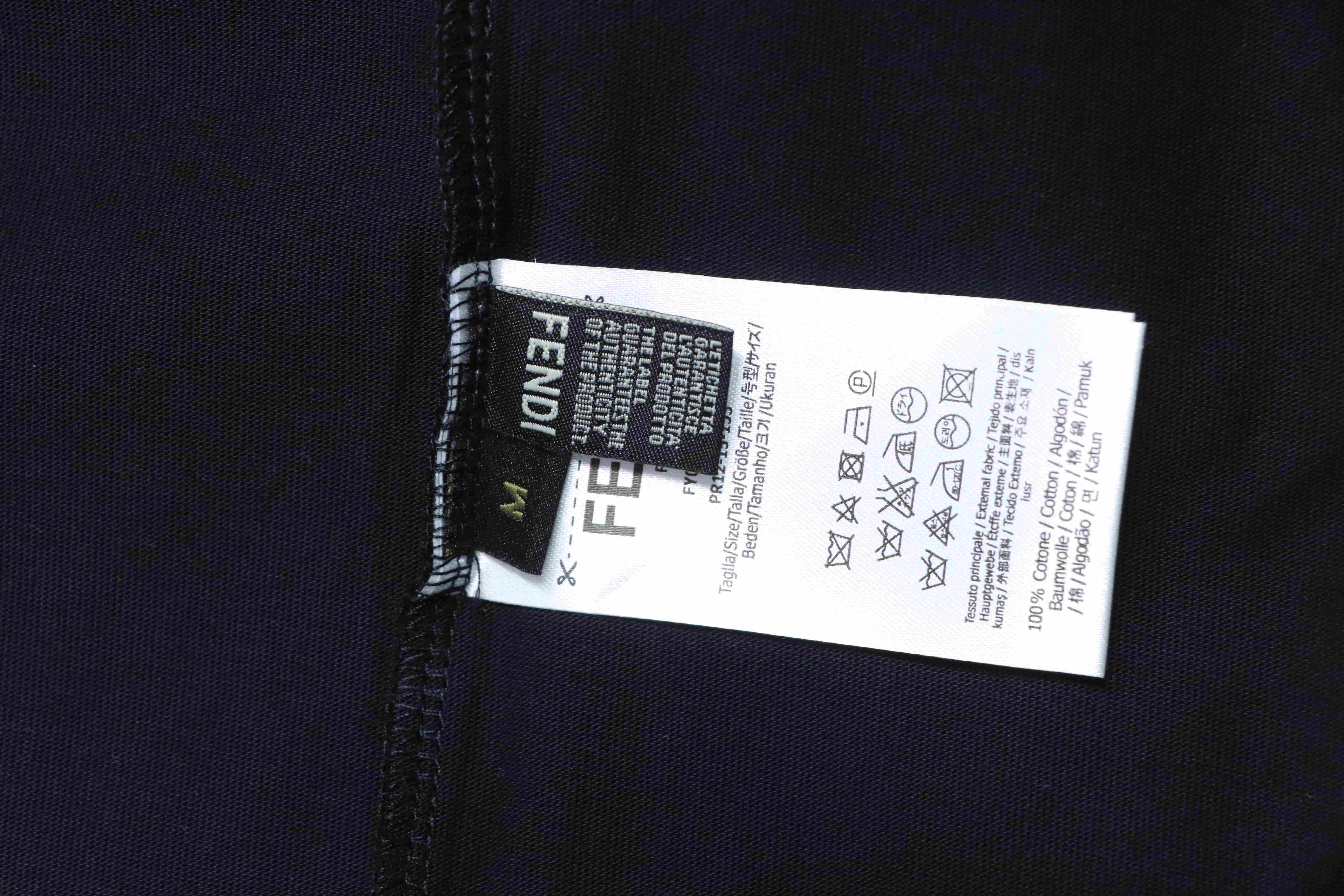 Fendi Embroidered Pet Dog F Letter Logo T-Shirt YL Black