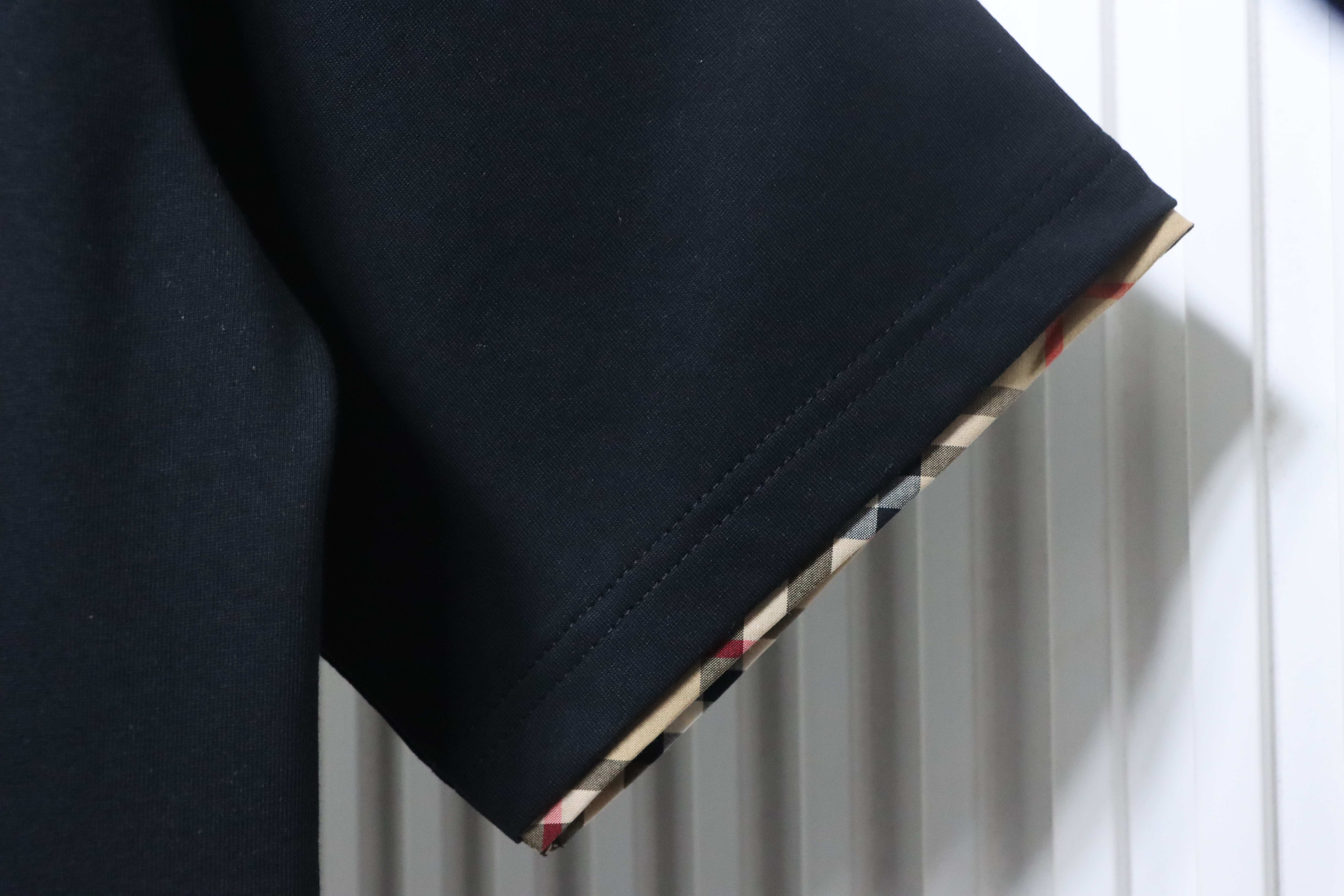 Burberry Check Edge Horse T-shirt YL Black/White