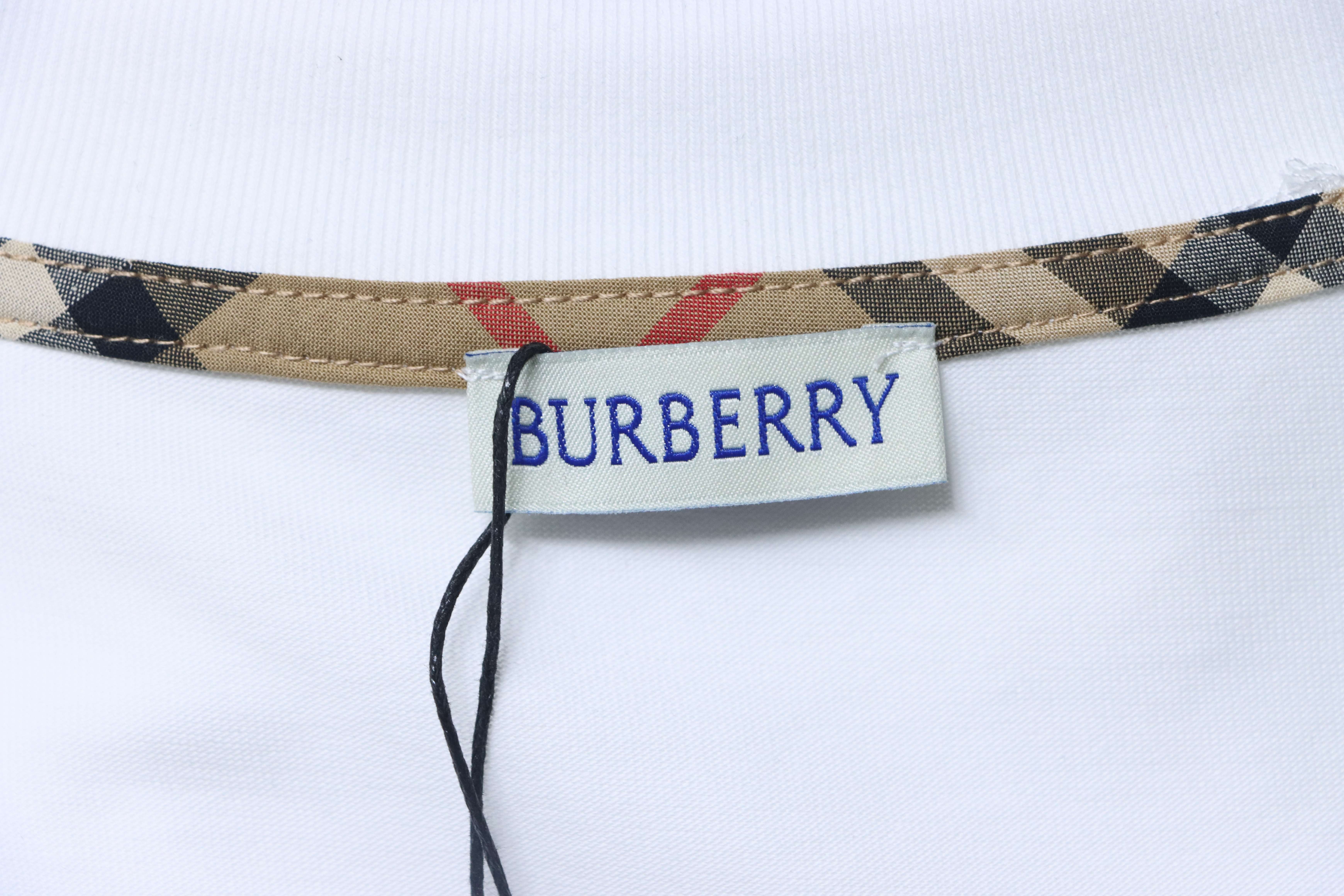Burberry Flap Check Pocket Equestrian T-Shirt YL Black/White