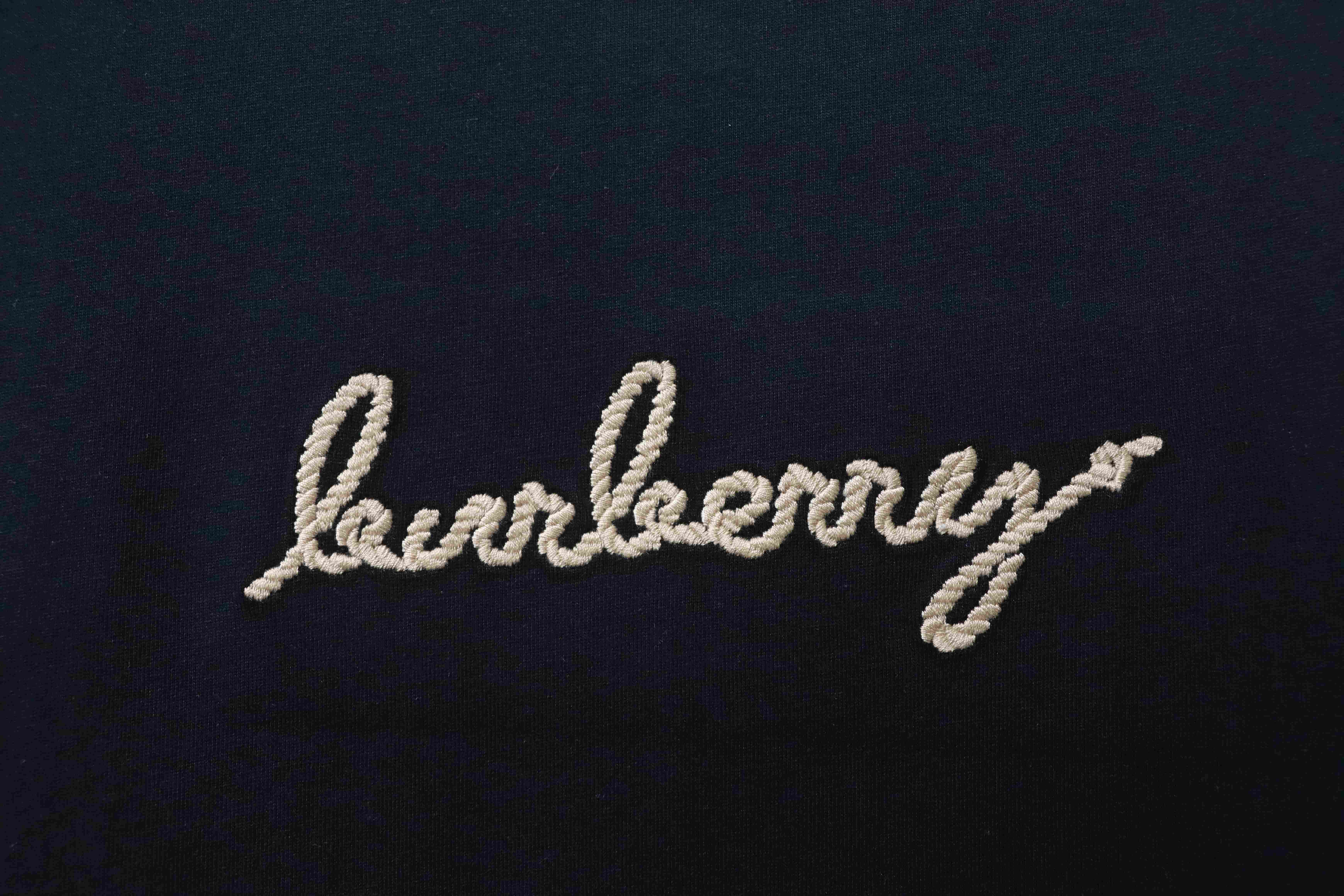 Burberry Valentine's Day Limited Edition Rope Horse T-Shirt YL Black/White