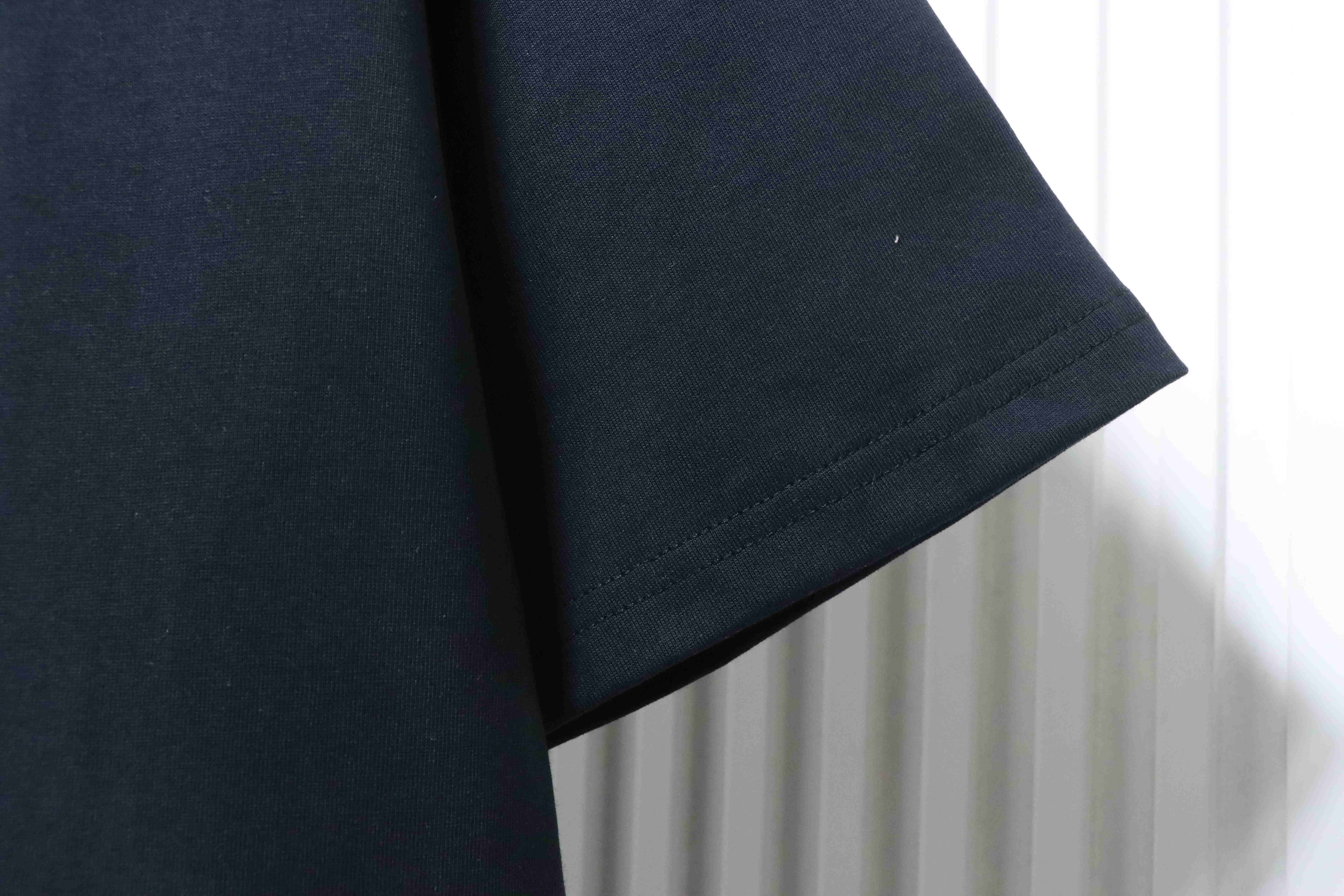 Burberry Valentine's Day Limited Edition Rope Horse T-Shirt YL Black/White